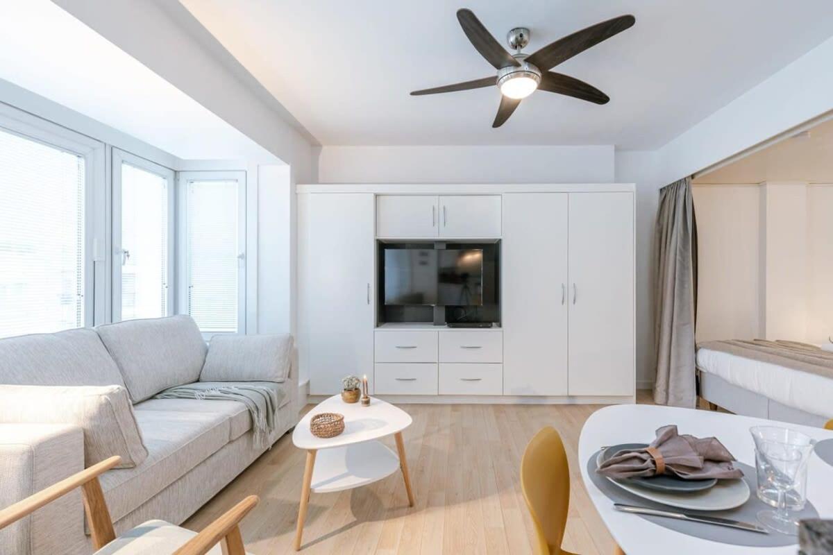 Bright Studio Near The Sea أوستيند المظهر الخارجي الصورة